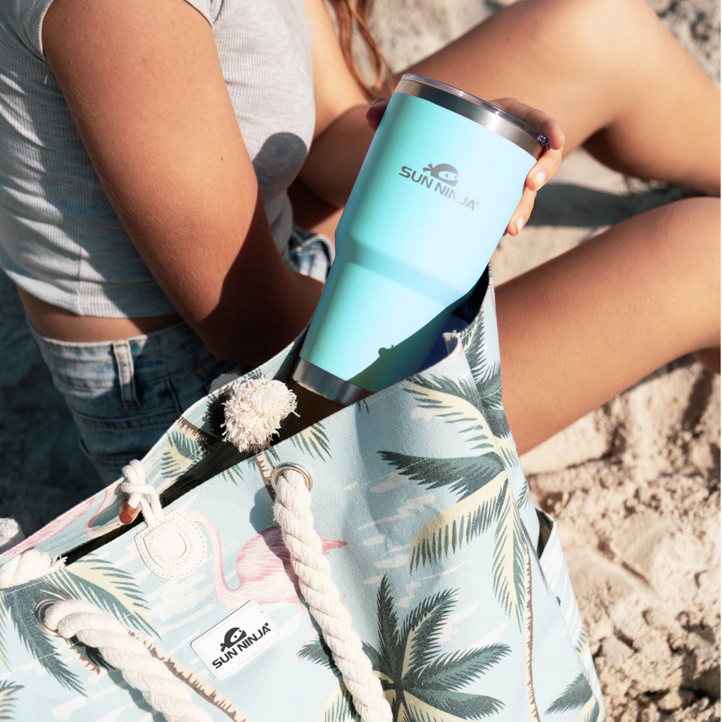 30-oz-tumbler-k2 30oz_tumbler_turquoise_7_e4ddf845-09d2-4f4f-9530-96eaa8ffe8ea.png
