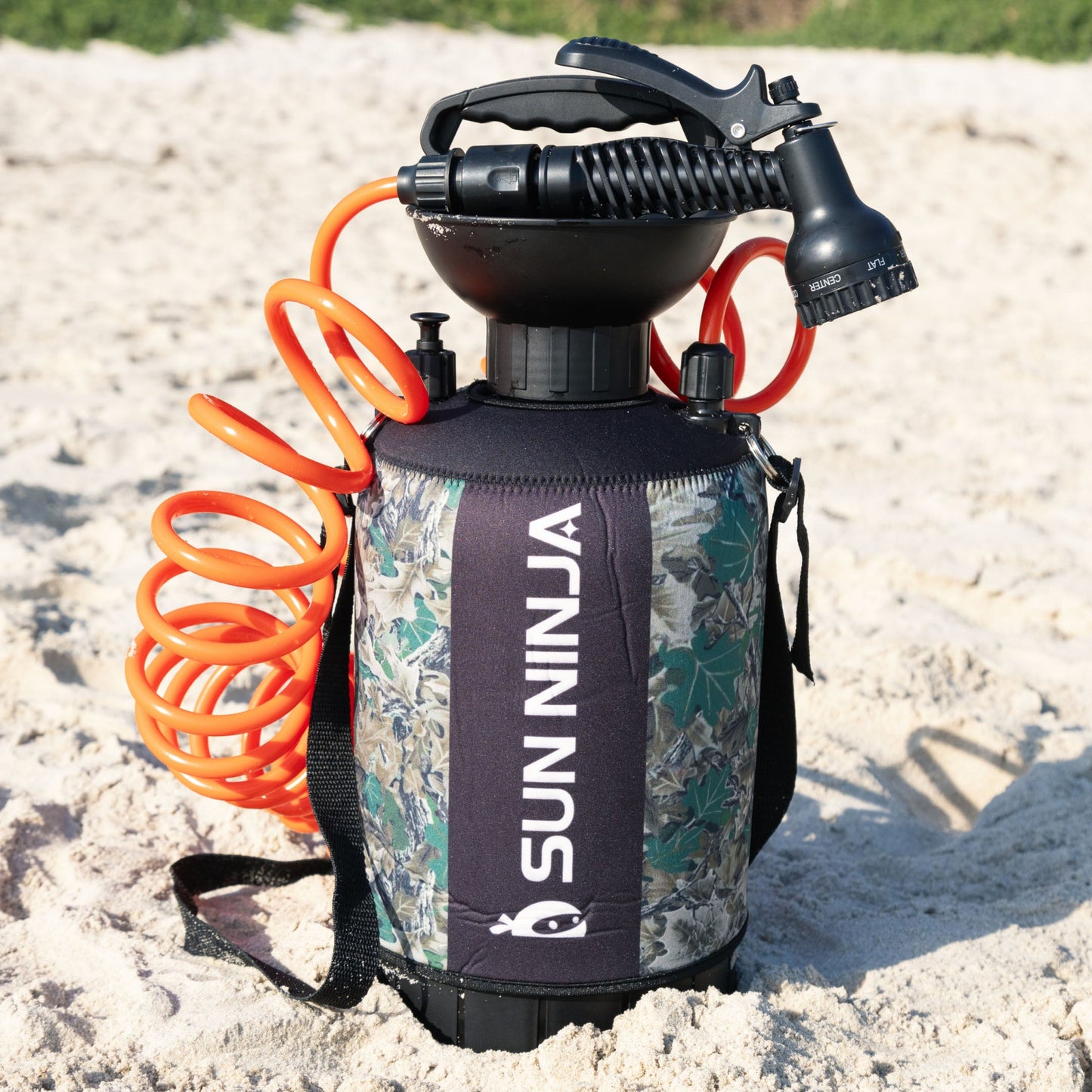 portable-shower-1-3-gallon-j1 8_0009_Portable_shower_1.3gal_camo_9.jpg