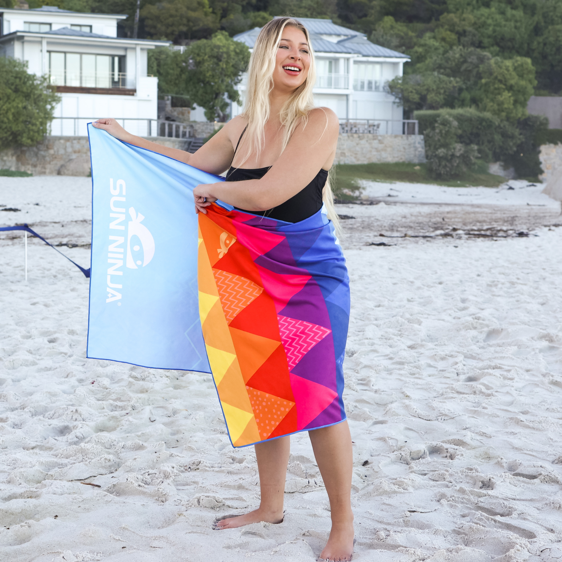 microfiber-beach-towel-c7 Microfiber_beach_towel_triangle_5_2723b028-da7c-45fd-8f9c-70eb8b90664e.png