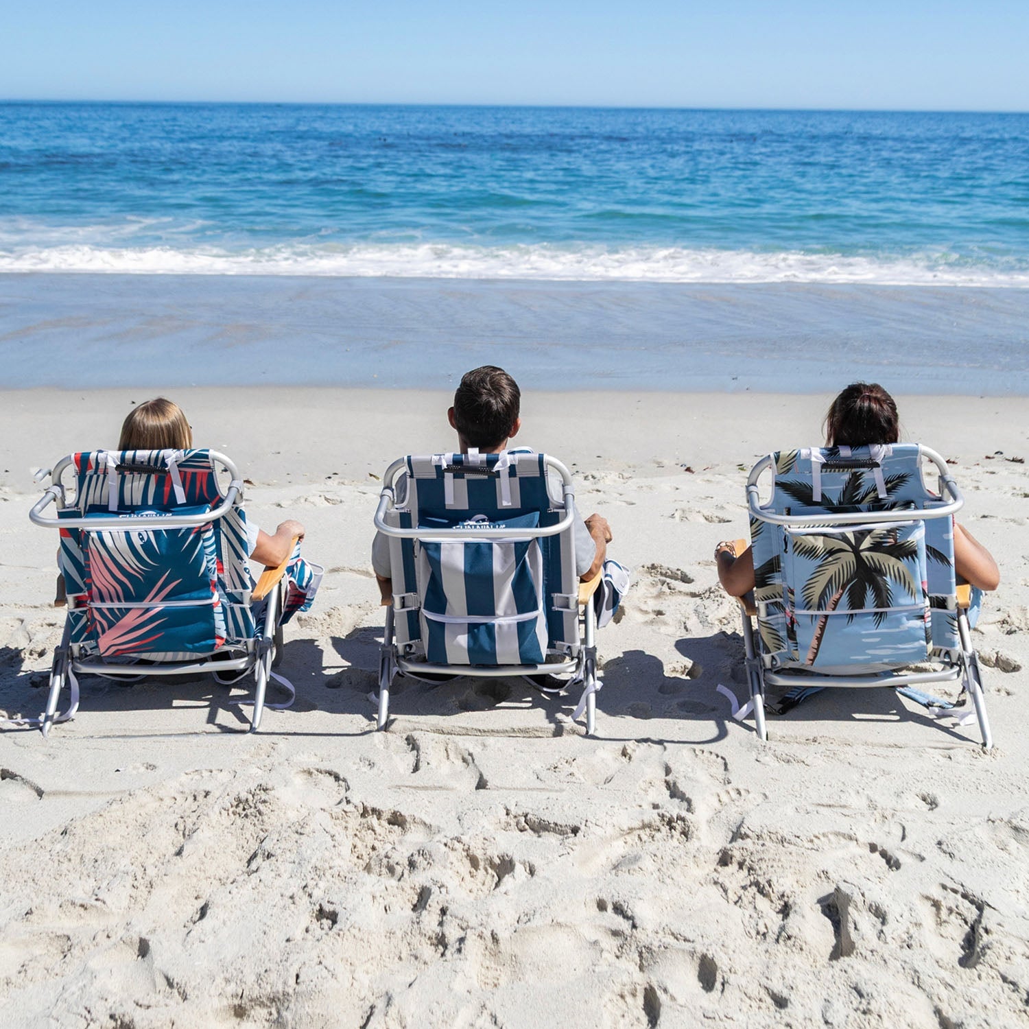 beach-chair-2-pc-q6 Sun-Ninja_Beach_Chair_Flamingos_0_0004_Sun-Ninja_Beach_Chair_Navy_Stripes_10.jpg