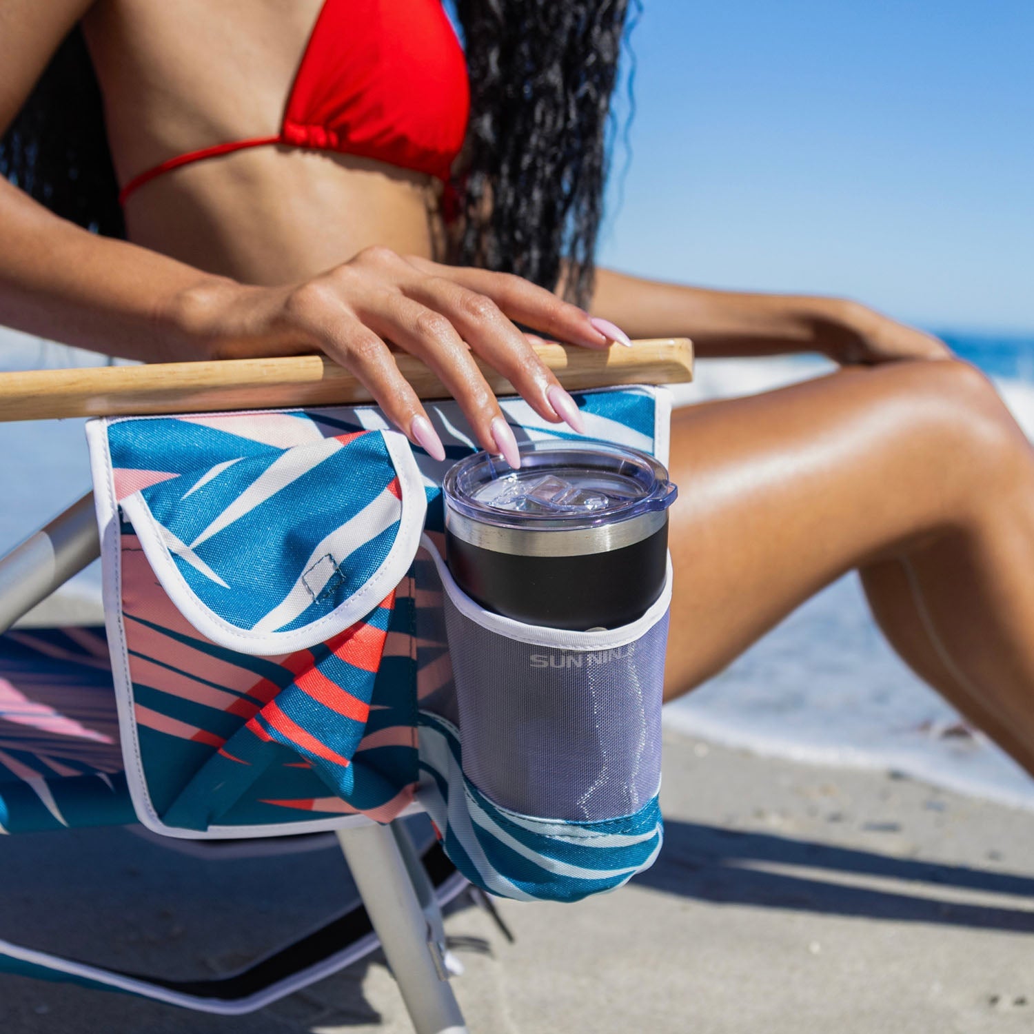 beach-chair-2-pc-o3 Sun-Ninja_Beach_Chair_Flamingos_0_0020_Sun-Ninja_Beach_Chair_Navy_Palm_Leaves_6.jpg